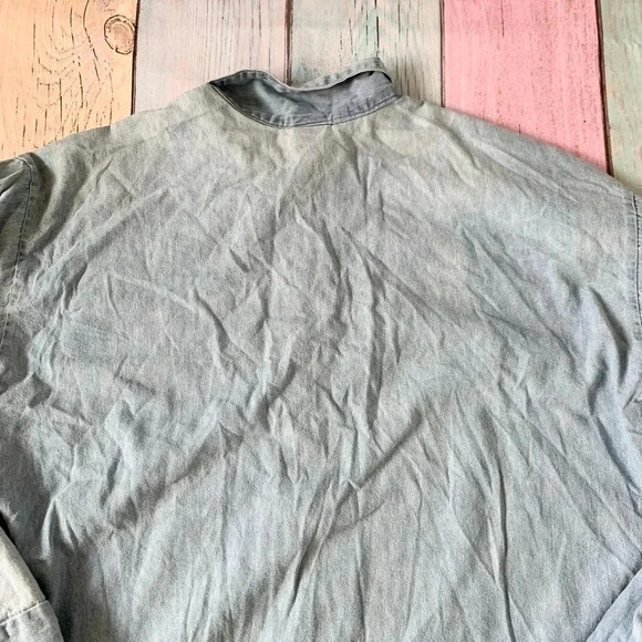Donald Duck Disney Vintage 90s denim button down shirt - Picture 11 of 11